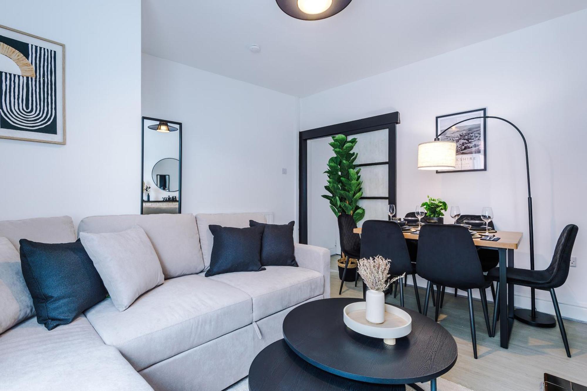 Modern Premium 3 Bed Hidden Gem - Central Location Μπάρνσλεϊ Εξωτερικό φωτογραφία